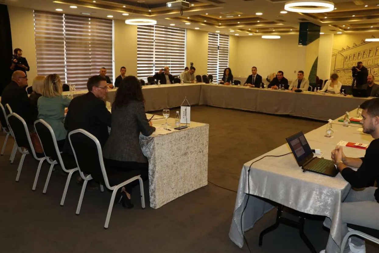 Caritas &Scaron;vicarske i sedam hercegovačkih gradova potpisali ugovore za razvoj ruralnih područja