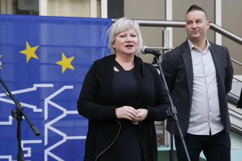 KUD 'Rodoč' iz Mostara na &scaron;etnici 'Maka Dizdara' predstavilo tradiciju zapadne Hercegovine