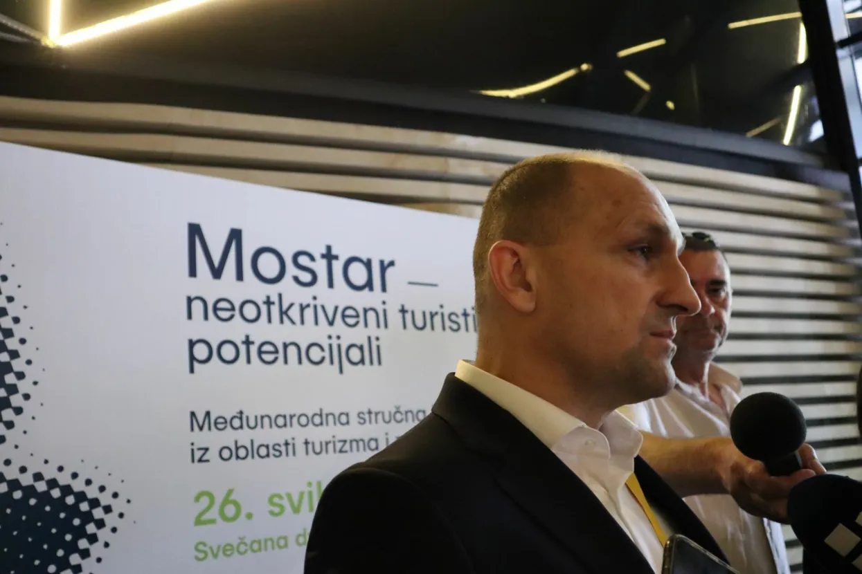 U Mostaru je održana Međunarodna stručna konferencija iz oblasti turizma i <br>za&scaron;tite okoli&scaron;a u svečanoj dvorani Ljetnikovac Radobolja