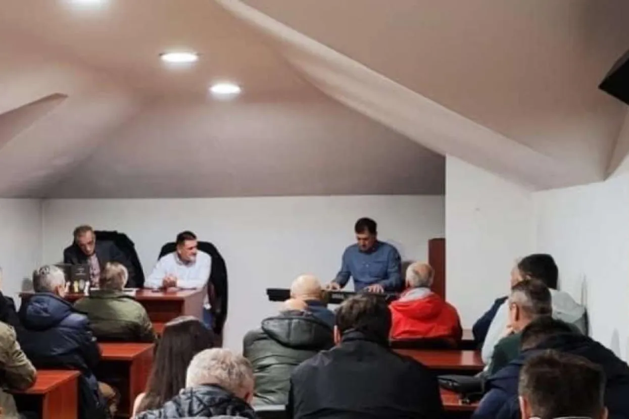 Predstavljena knjiga "Prezimena Livna i Livanjskog kraja" 