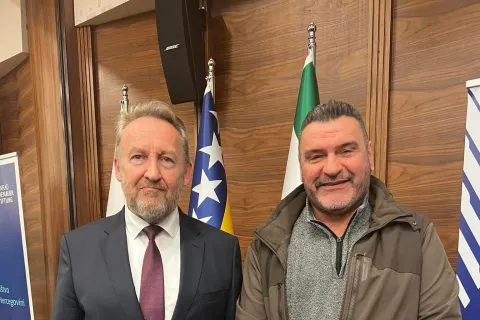 Hodžić s predsjednikom SDA, Bakirom Izetbegovićem
