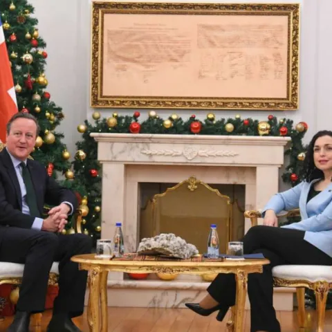 Cameron i Osmani