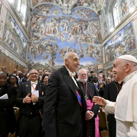Papa poziva na prestanak antisemitizma i progona kr&scaron;ćana