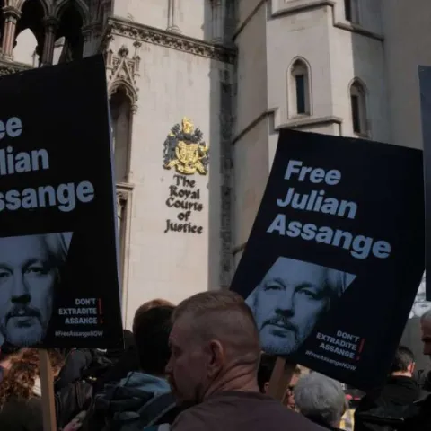 Julian Assange