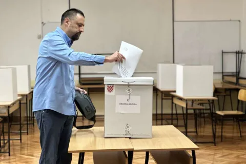 Izbori za hrvatski Sabor. Glasanje u BiH