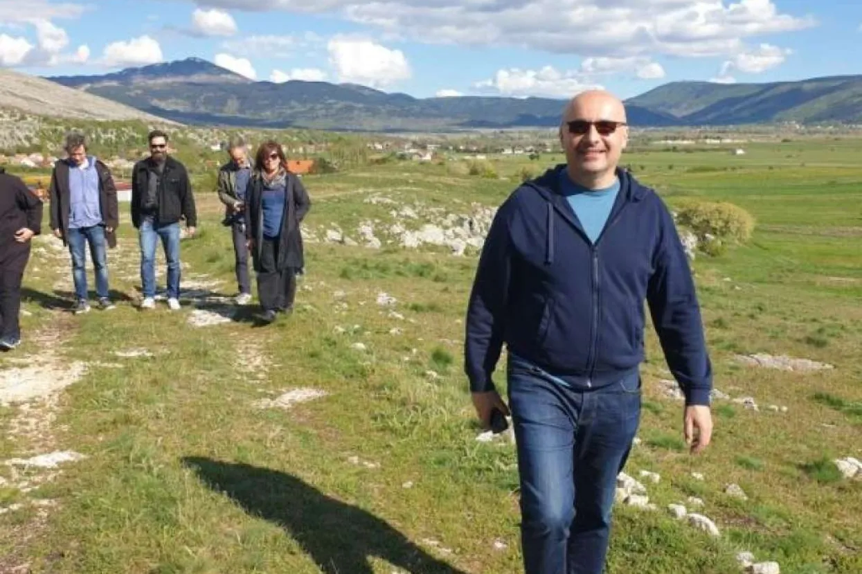 Završena likovna kolonija 'Zemlja kralja Tomislava' 