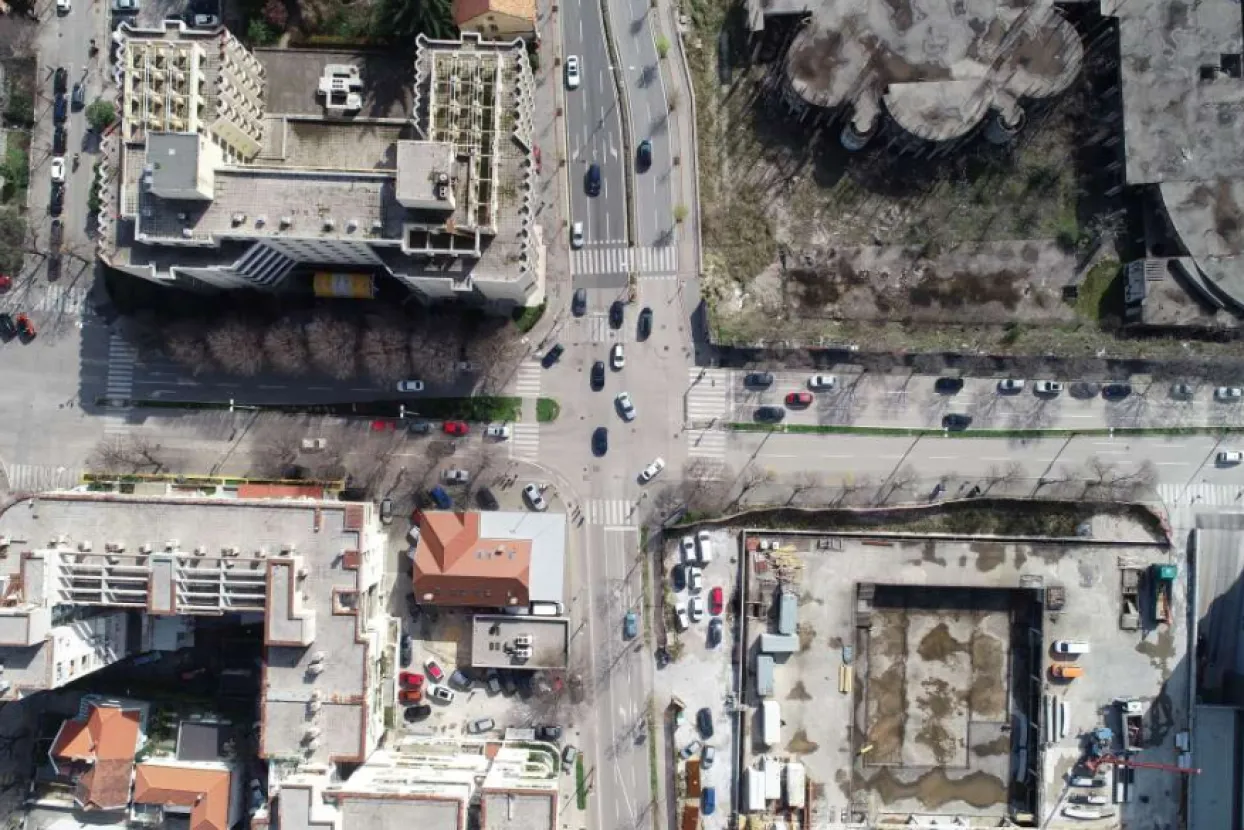 Križanje kod hotela "Ero"