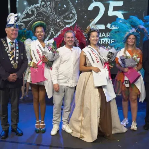 Šarenilo maski, veselje i zabava na Međunarodnom ljetnom karnevalu u Čapljini