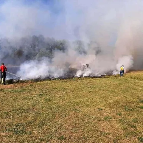 Pro&scaron;irili se požari u Konjicu i Neumu, potrebna pomoć iz zraka