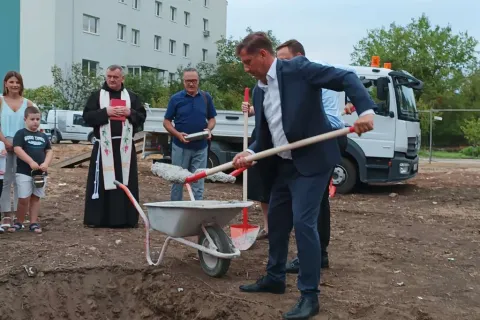 Položen kamen temeljac za dječiji vrtić u mostarskom naselju Rodoč 