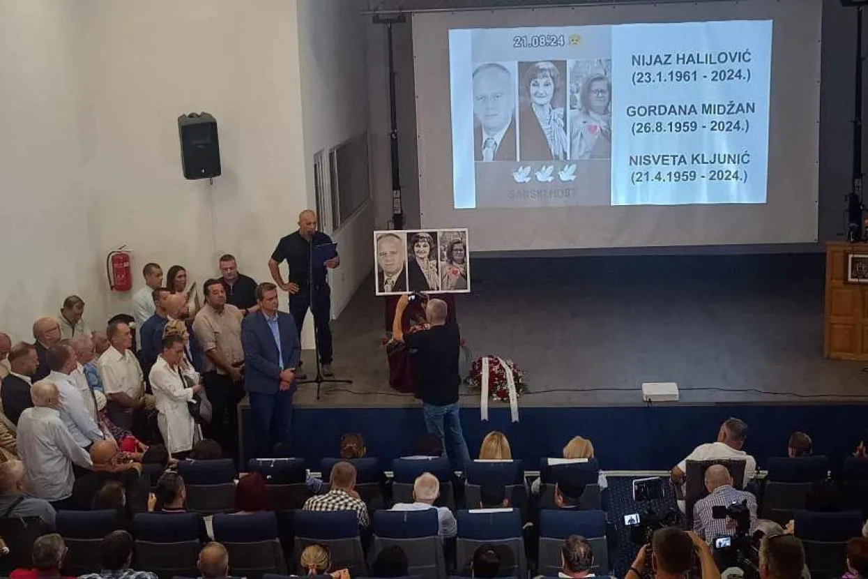 Održana komemorativna sjednica za troje ubijenih u Gimnaziji Sanski Most