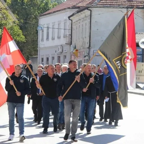 LIVNO, 23. rujna (FENA) - U okviru proslave Dana Grada Livna i 1132. obljetnice, u ponedjeljak su proslavljeni Dan branitelja Livna i Dan brigade Petar Krešimir IV.(Foto FENA/Mario Lončar)
