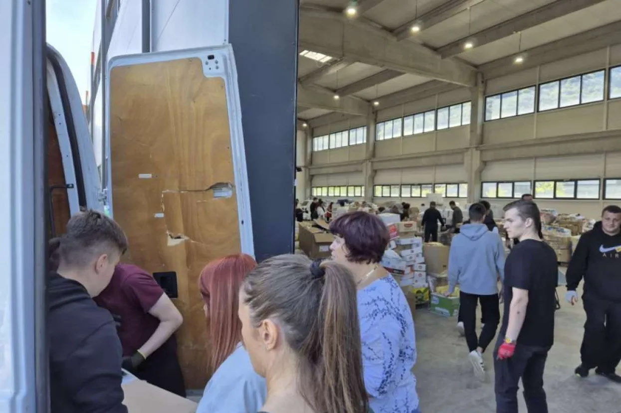 Crveni križ Županije Zapadnohercegovačke dopremio pomoć u Jablanicu 