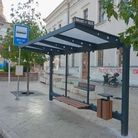 Mostar postavio nova autobusna stajališta