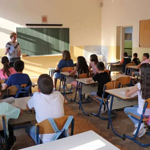 U srednjim &scaron;kolama na području ZHŽ-a održan &scaron;trajk upozorenja