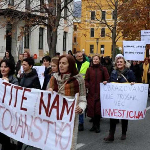 Prosvjedni skup prosvjetara u Mostaru