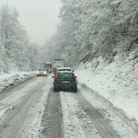 Jak vjetar stvara snježne nanose u zapadnim područjima Bosne