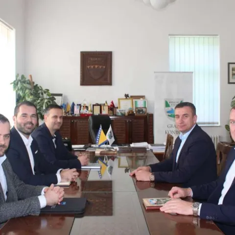 Predstavnici Grada Konjica, TZ HNŽ-a i Zračne luke Mostar razgovarali o turističkoj suradnji