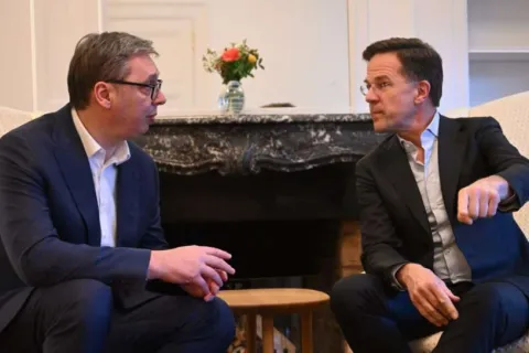 Vučić i Rutte