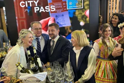 Ministrica Pozder na mostarskom sajmu: Mostar kao most gospodarstva i turizma 