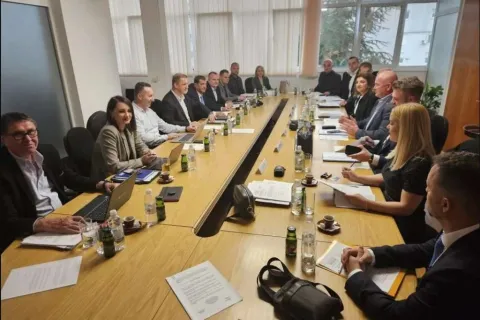 Mirovine u FBiH bit će uvećane za 4,49 posto