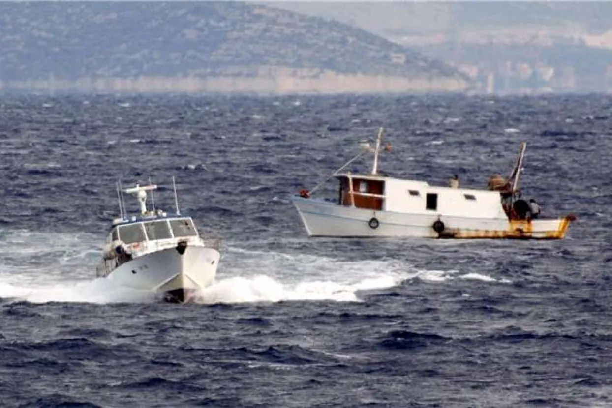 U Dalmaciji udari olujnog juga do 110 kilometara na sat 