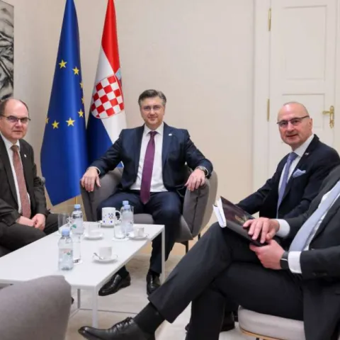 Plenković se sastao sa Schmidtom