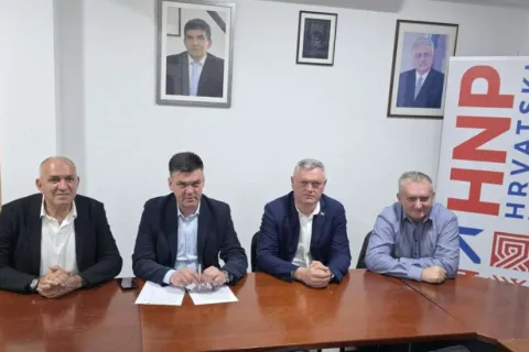 Pismo su potpisali predsjednici Hrvatske demokratske zajednice 1990 Ilija Cvitanović, Hrvatskog nacionalnog pomaka Ivan Vukadin, Hrvatskog demokratskog saveza Ivo Tadić i Hrvatske seljačke stranke Mario Karamatić