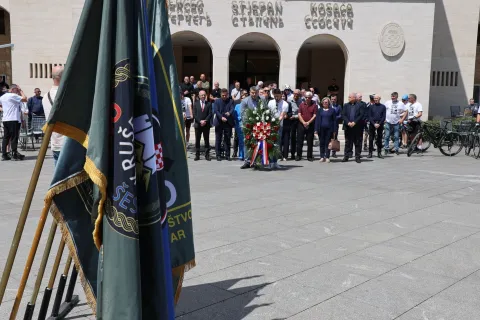 MOSTAR, 7. svibnja (FENA) вЂ" U Mostaru je danas zapoДЌelo obiljeЕѕavanje Dana branitelja Grada Mostara te 34. obljetnica zaustavljanja tenkova JNA u mjestu Polog, povijesnog dogaД'aja koji je postao simbol otpora, zajedniЕЎtva i borbe za slobodu.(Foto FENA/Mario Obrdalj)