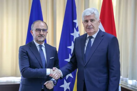 Čović s veleposlanikom EU Luigijem Sorecom
