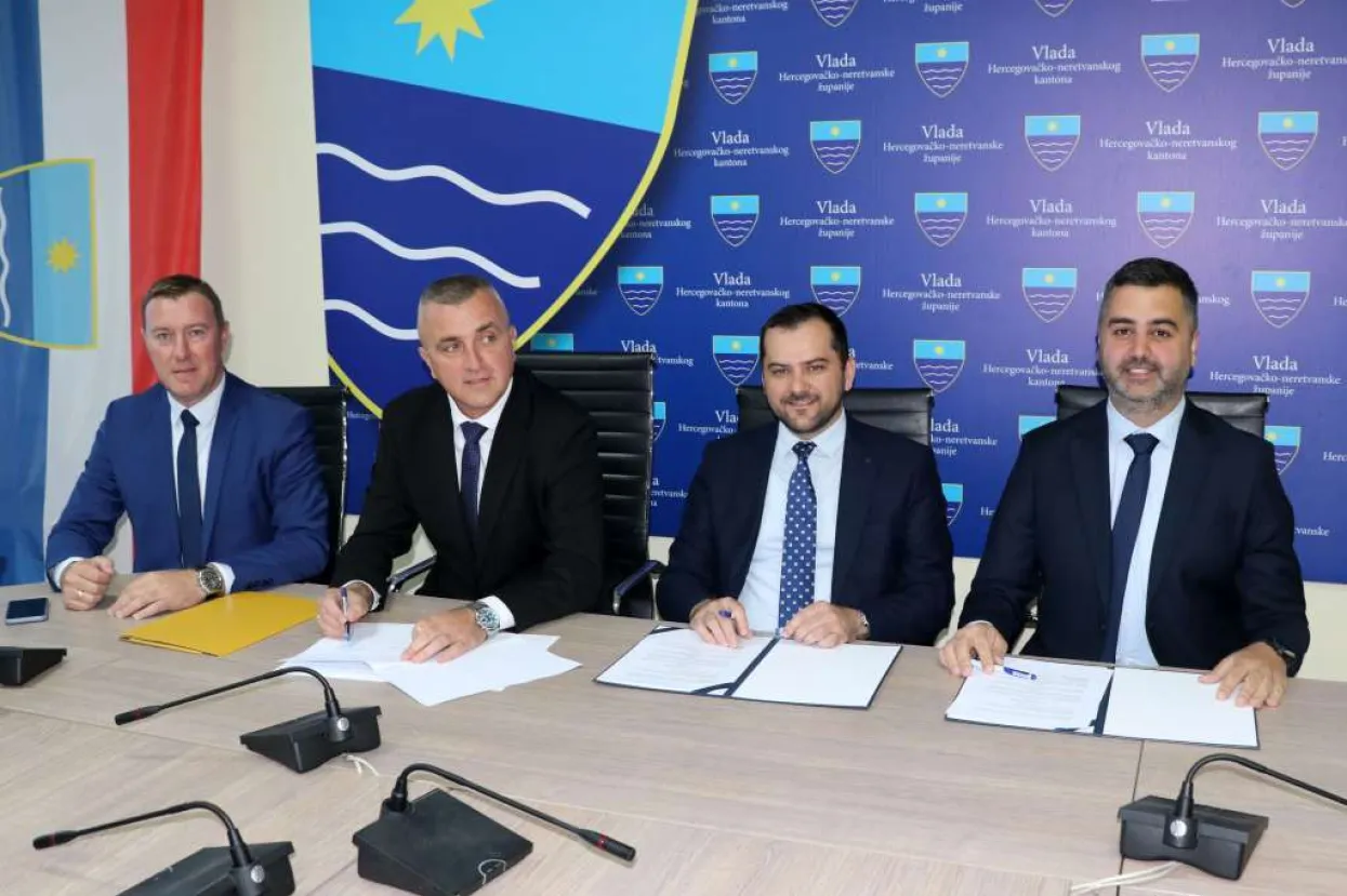 Potpisan ugovor o realiziranju dodjele subvencije razvitku Zračne luke Mostar