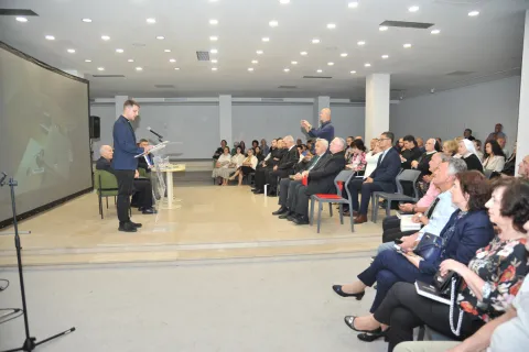 Predstavljena knjiga vlč. Bojana Ivešića "Izvješće mons. Josepha Patricka Hurleyja o religijskim prilikama u Jugoslaviji od veljače 1946. do veljače 1947."