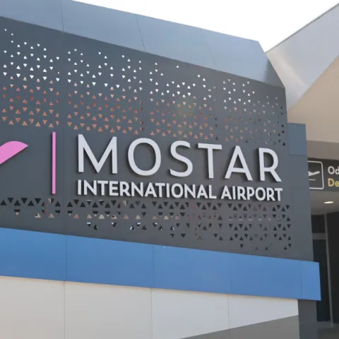 Zračna luka Mostar