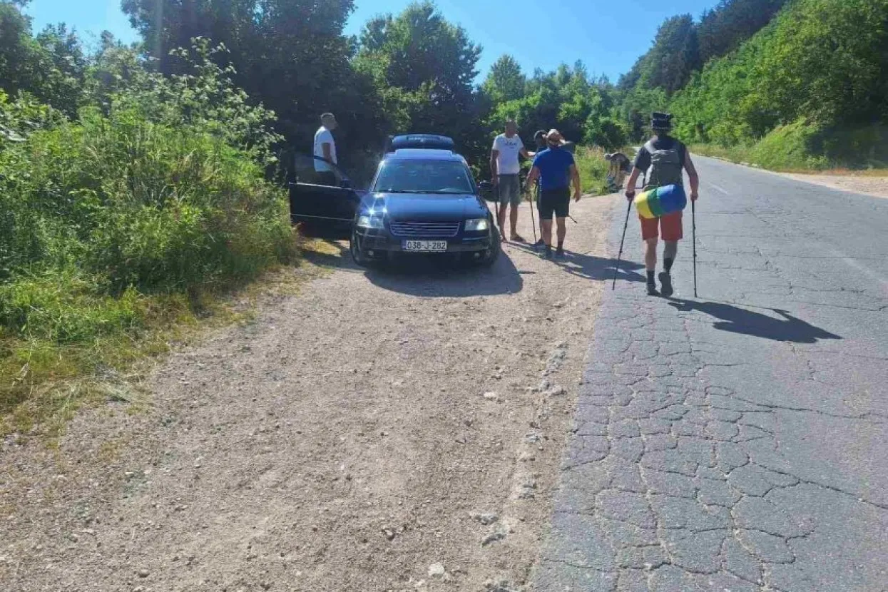 Hodočasnici napadnuti dok su se kretali prema svetištu svetog Ive