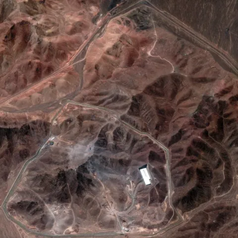 Iranska nuklearna postrojenja