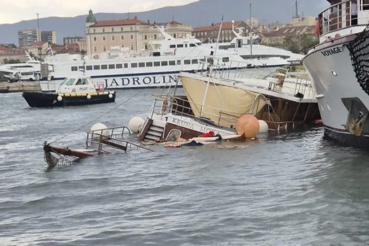 Potonuće broda u Splitu