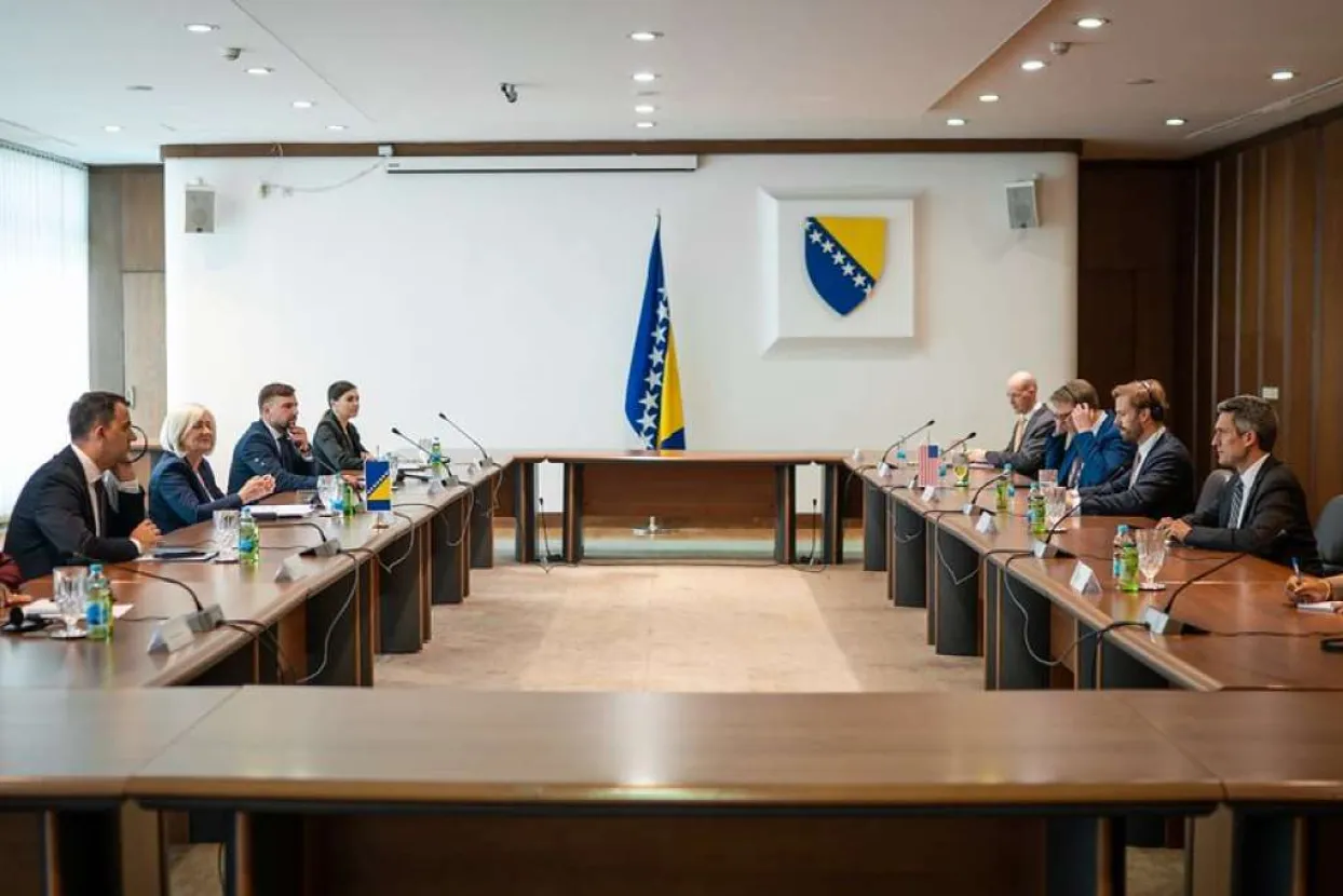 Krišto s Hanrahanom i Flemingom