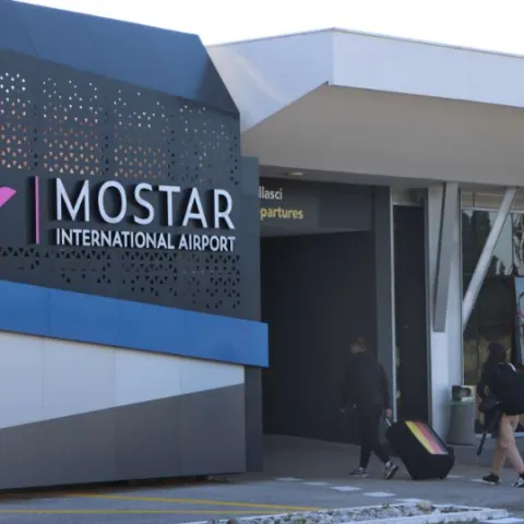 Zračna luka Mostar