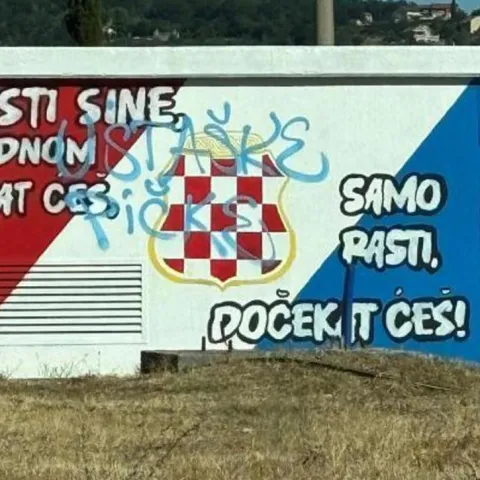 Novi incident u Stocu: Ispisana sramna poruka na zastavi hrvatskog naroda u BiH