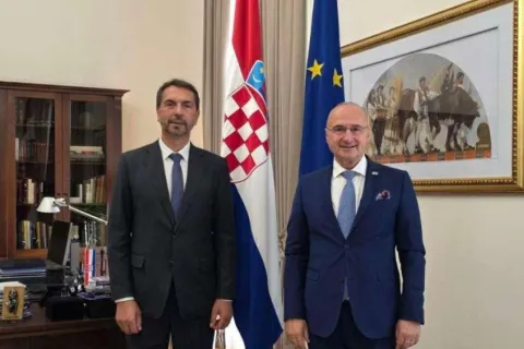 Čavara i Grlić Radman