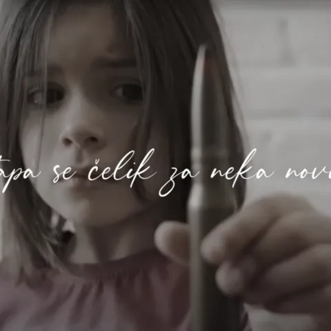 Pjesma - Preskočena crta