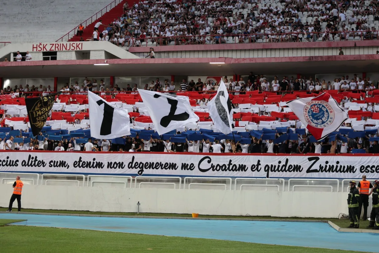 MOSTAR, 7. kolovoza (FENA) - Nogometaši Zrinjskog su u trećem kolu kvalifikacija za UEFA Europsku ligu na stadionu pod Bijelim brijegom odigrali neriješeno s islandskim Breidablikom. Rezultat je bio 1:1, a ovaj dvomeč riješiti će se uzvratom na Islandu. (Foto FENA/ES)