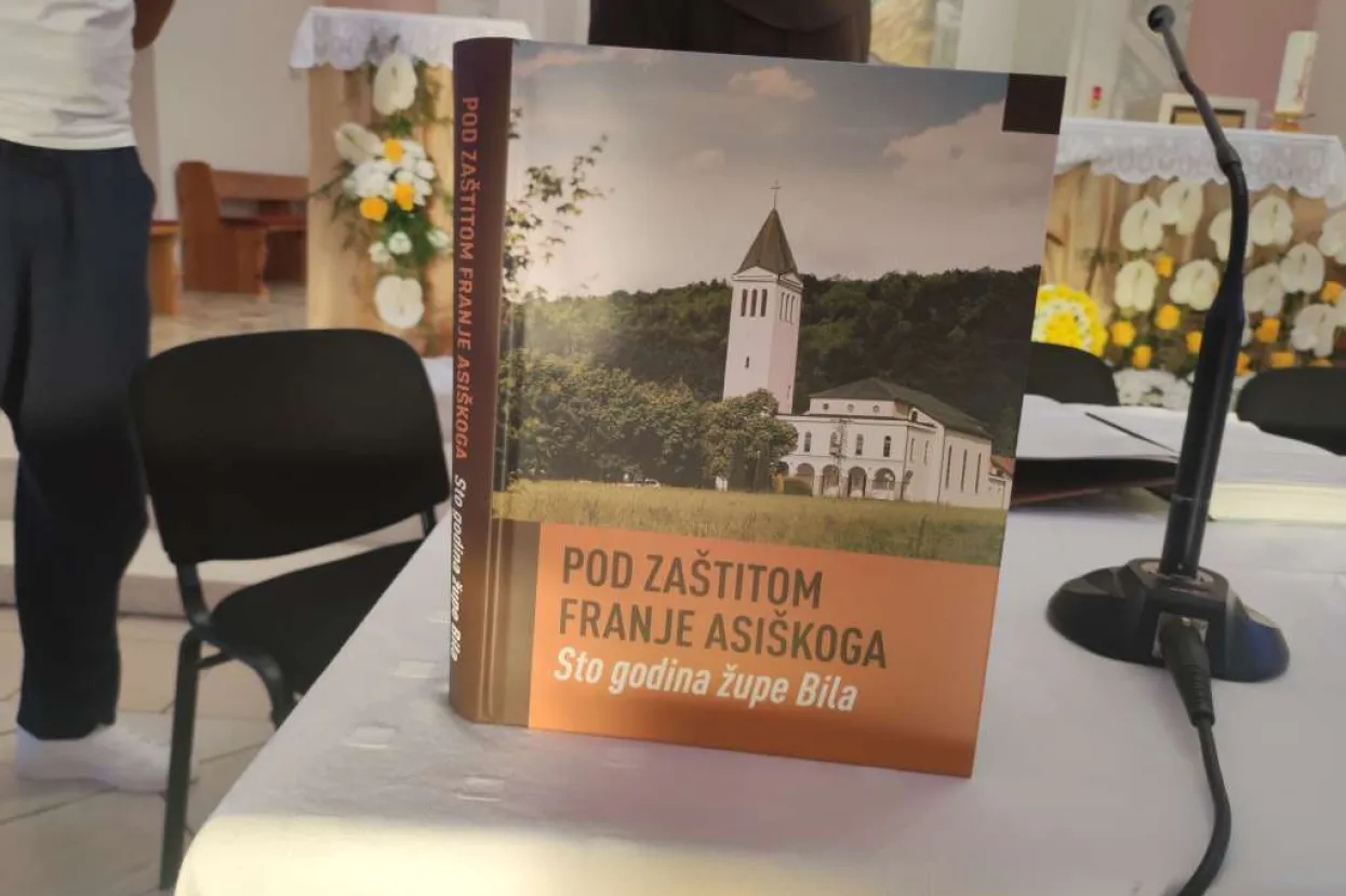 Predstavljena monografija 'Pod zaštitom Franje Asiškoga' 