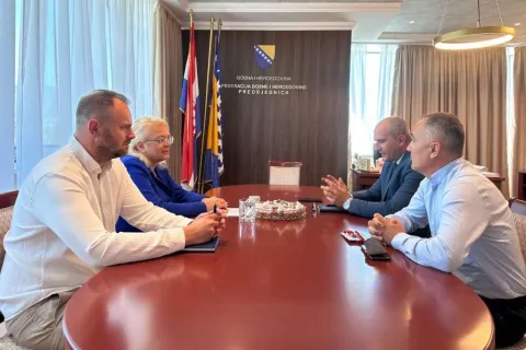 Bradara održala sastanak s predstavnicima VTK BiH i autoprijevoznika