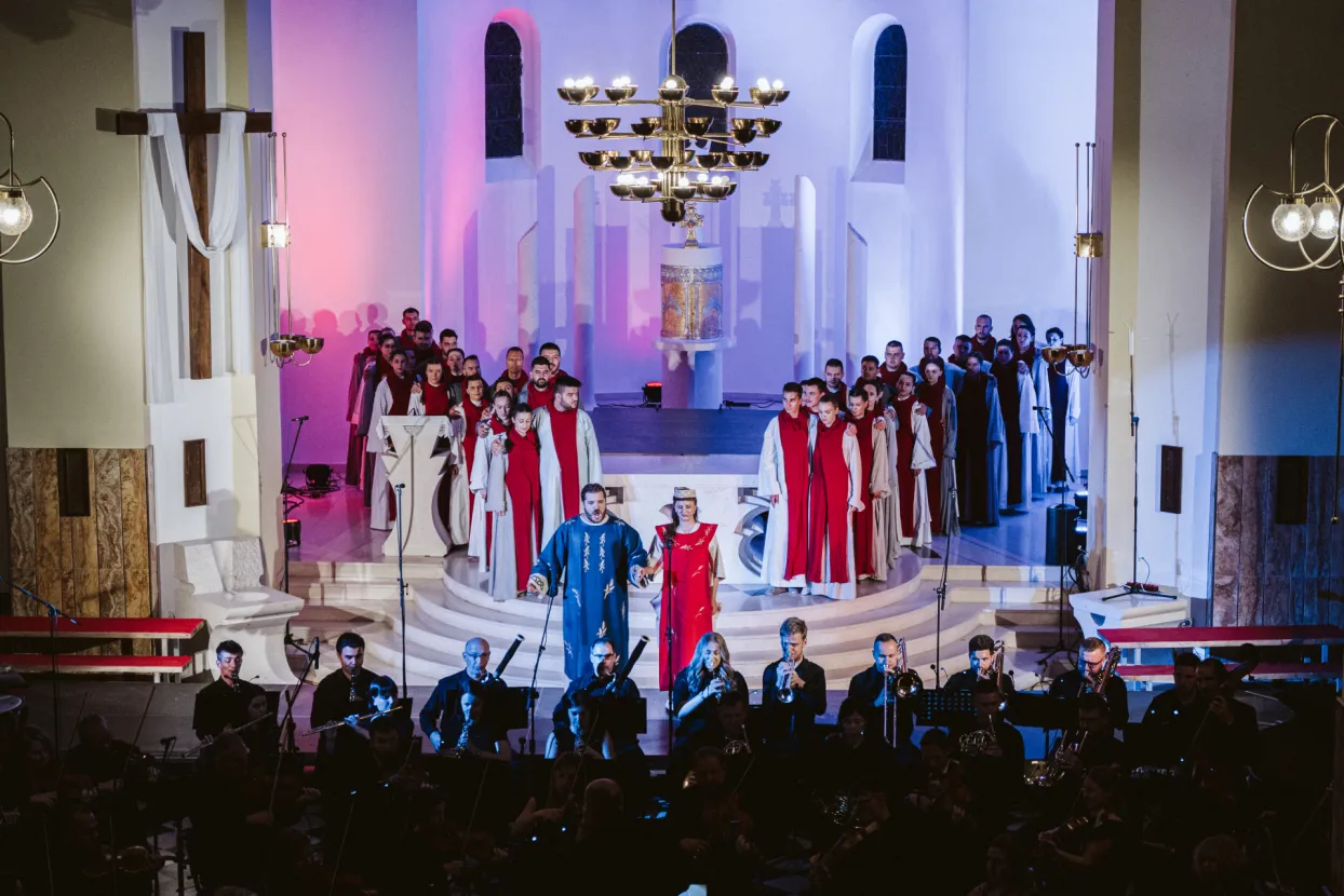 Krunidba kralja Tomislava