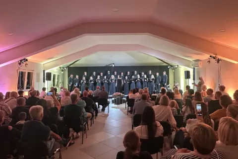 Ravno glazbenim spektaklom obilježilo 100 godina Doma Kralja Tomislava i Hrvatske Čitaonice