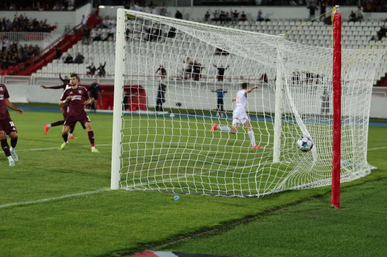 Zrinjski u zaostalom derbiju 1. kola bolji od Sarajeva 