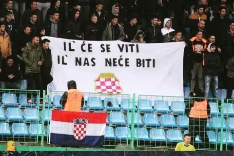 Transparent "Ili će se viti, il nas neće biti"