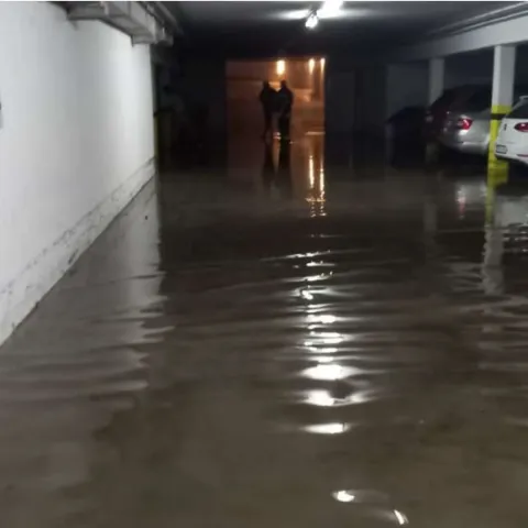 Jake kiše poplavile više objekata u Hercegovini