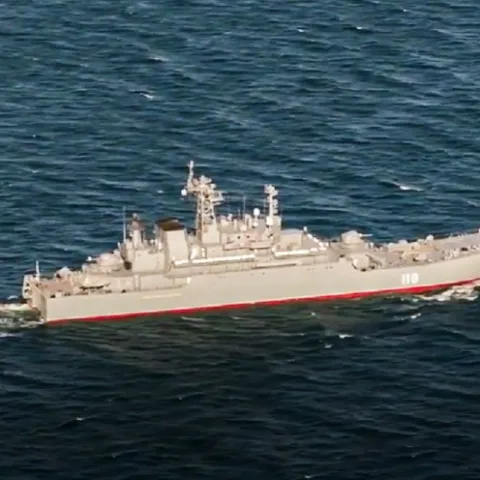 Rusi ratni brod Aleksandar Šabalin